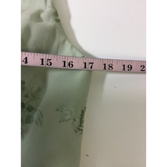 Elegant Floral Maxi Dress in Light Green/ Sage Green Size 8 - Picture 6 of 9